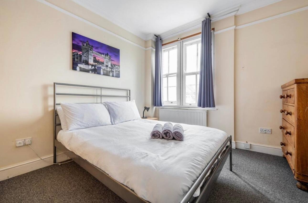 Lovely 3-Bed 20 Minutes To Central 런던 외부 사진